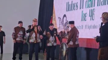 Jenderal (Purn)Pol Agus Andrianto Hadiri Mubes ke 6 Dan Harlah ke 46 Putra Jawa Kelahiran Sumatera (Pujakesuma)